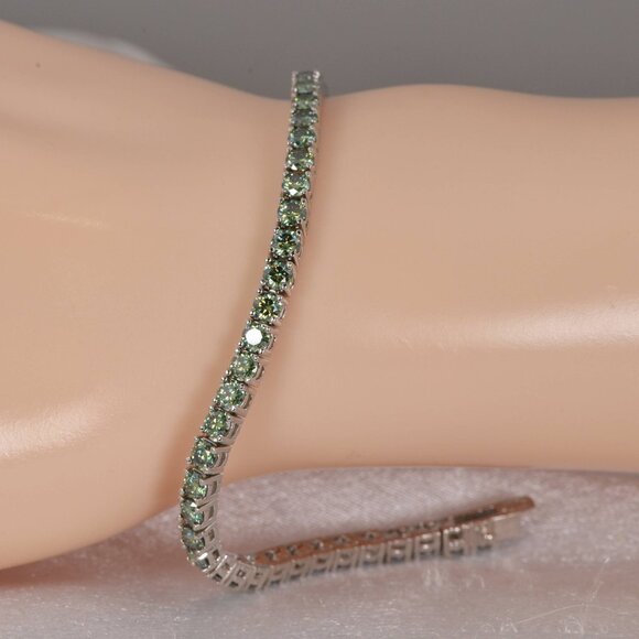 Certified Green Moissanite 5.5 ct Tennis Bracelet 925 Sterling - Picture 1 of 4